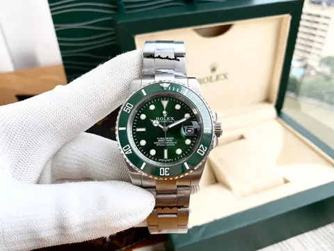 Rolex Submariner Watch with Green Dial and Bezel 40mm Variant G