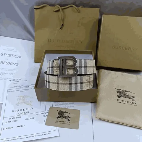 Burberry TB Buckle Check Reversible Belt