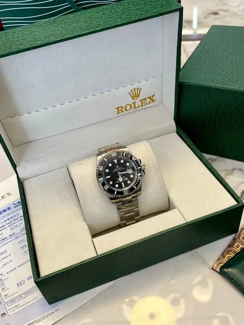 Rolex Submariner Watch with Black Dial and Silver-Tone Bracelet