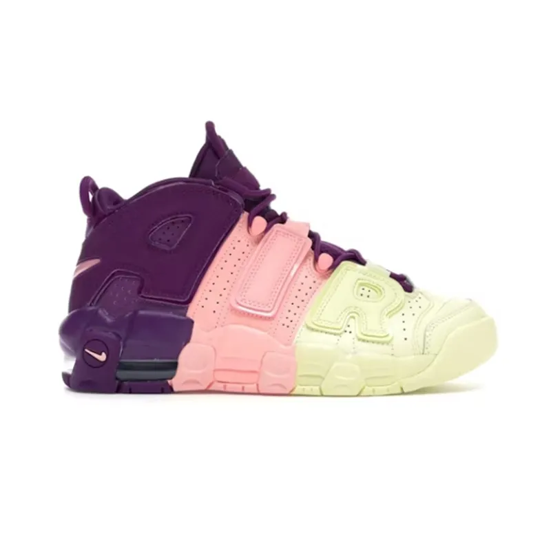 Nike sneakers wysoki profil w fioletowo-różowej kolorystyce na białym tle