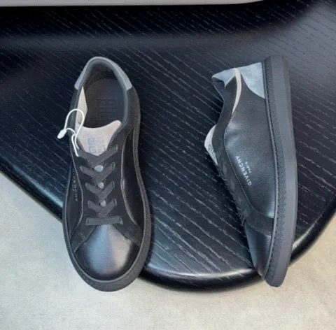 Givenchy Paris low-top sneakers