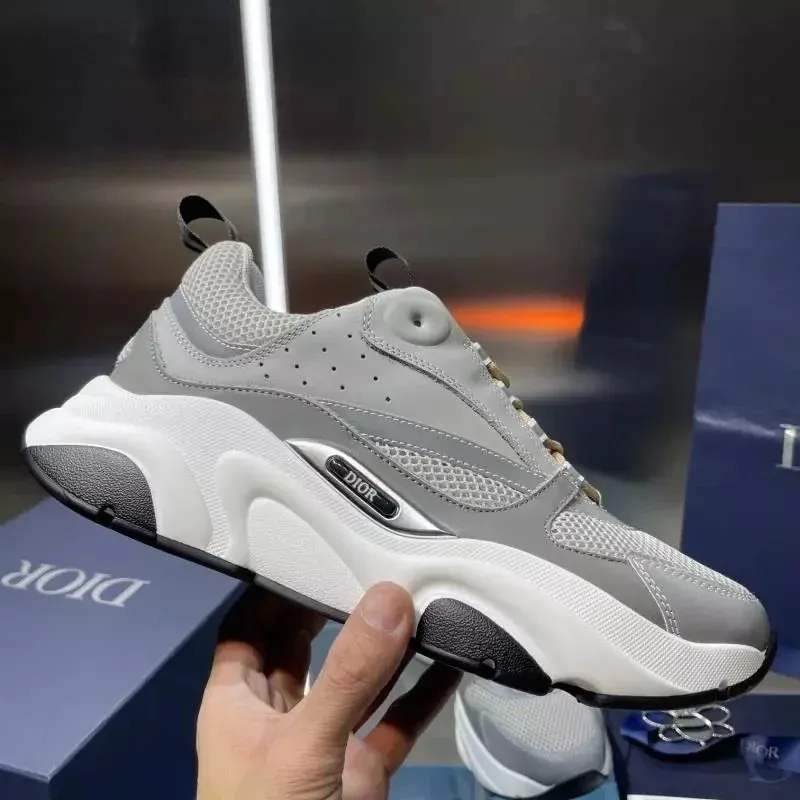 Dior sneakersy w szaro-białej kolorystyce z siatką i grubą podeszwą