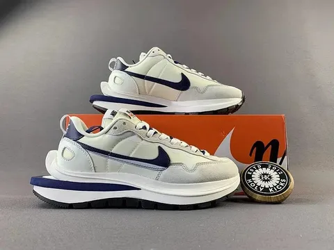 Nike Offset Midsole Suede Waffle Sneakers