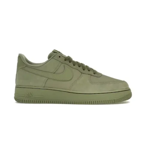 Nike Air Force 1 Sneakers — Green