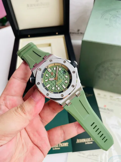 Audemars Piguet Automatic Watch with Green Dial and Green Rubber Strap 42mm Variant B
